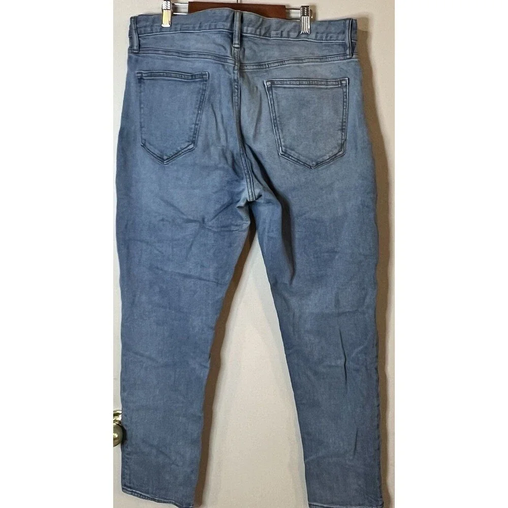 Banana Republic Men’s Skinny Fit Light Wash Blue Denim Jeans Cotton 5-Pocket